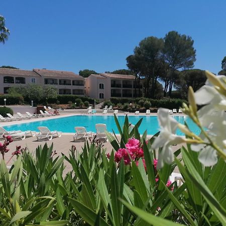 Residence Golfs De Valescure 9 Saint-Raphaël エクステリア 写真