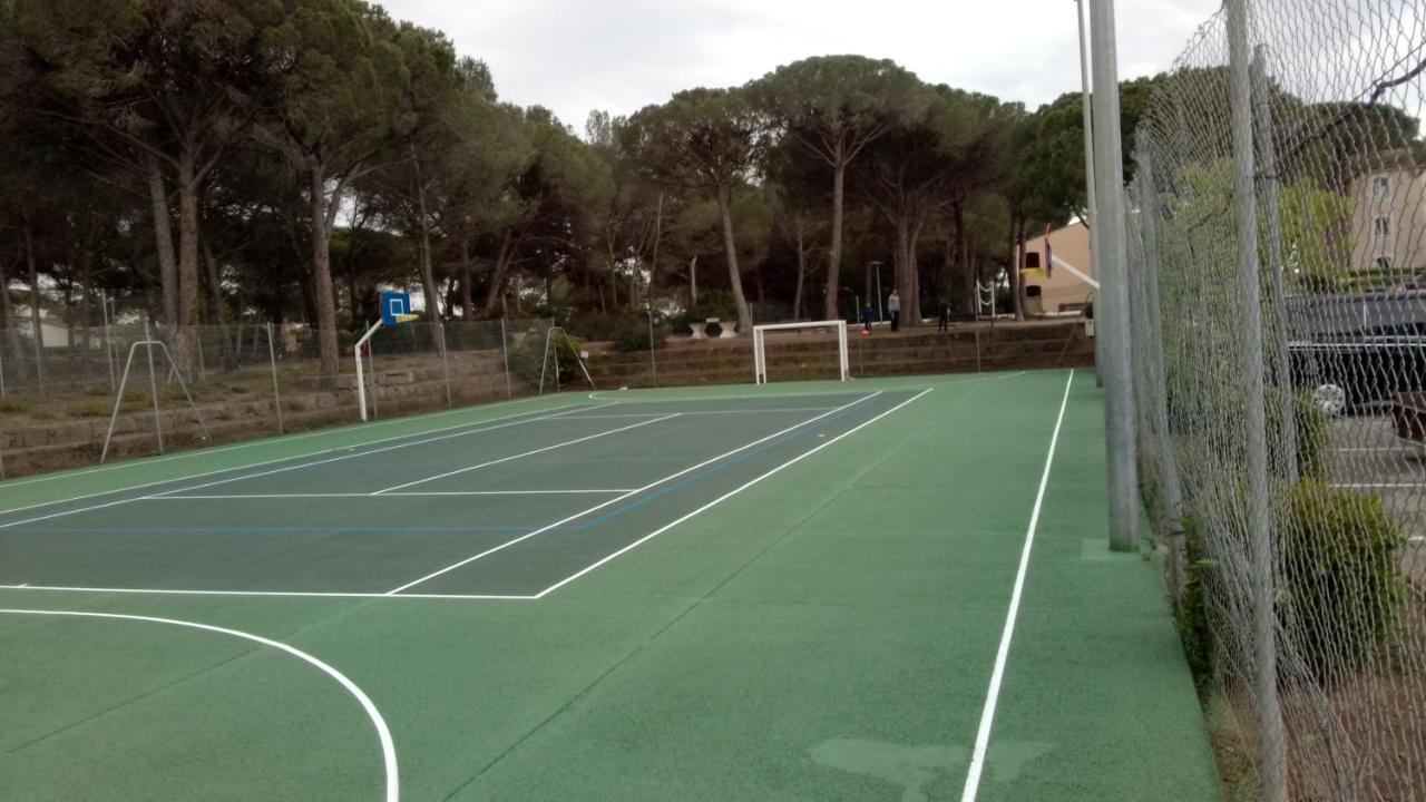 Residence Golfs De Valescure 9 Saint-Raphaël エクステリア 写真